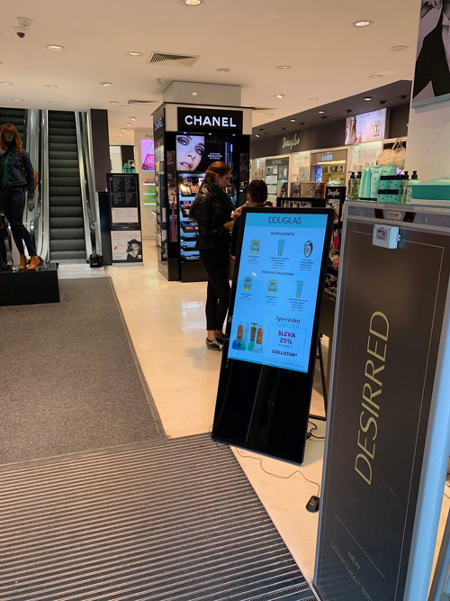 pujčovna LED panelů